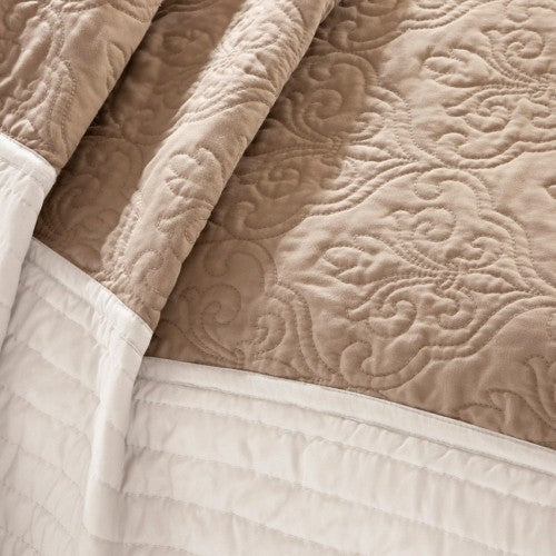 7 Piece Quilt Set With Euro Shams And Throw Pillows Beige FullQueen